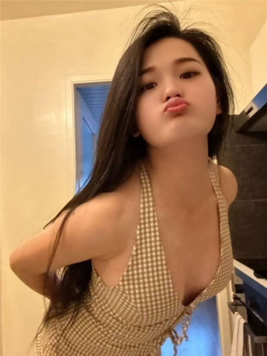 Écolière asiatique